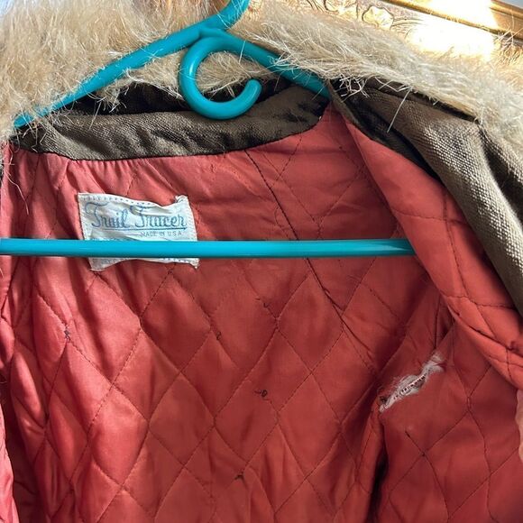 Vintage TRAIL TRACER Women`s brown Velvet FAUX FUR Collar COAT BOHO USA - Picture 16 of 16